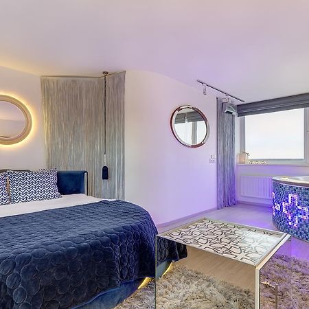 June Street Spa Apartments 维尔纽斯 外观 照片